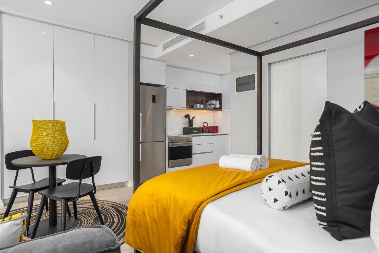 16 On Bree Luxury Apartments ケープタウン エクステリア 写真