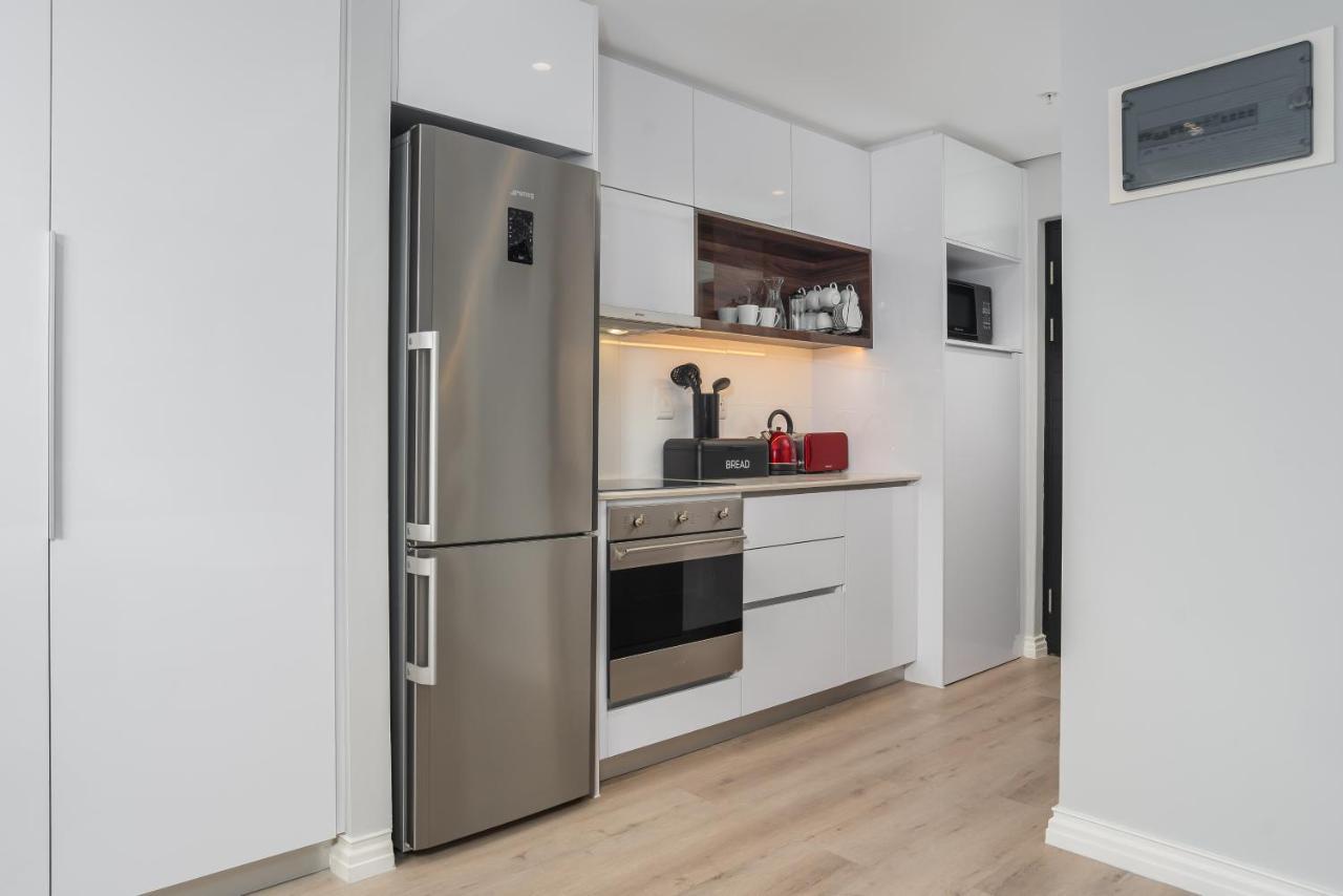 16 On Bree Luxury Apartments ケープタウン エクステリア 写真