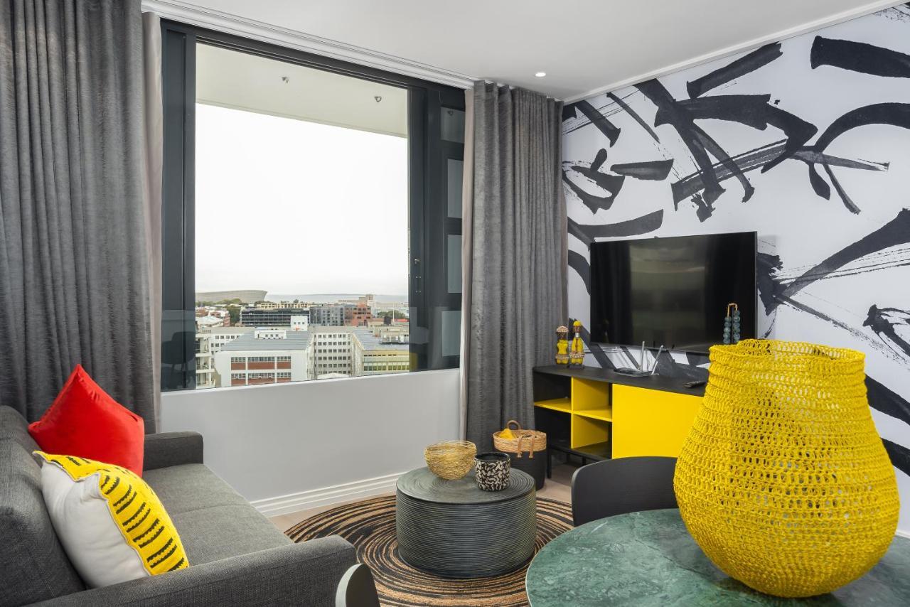 16 On Bree Luxury Apartments ケープタウン エクステリア 写真