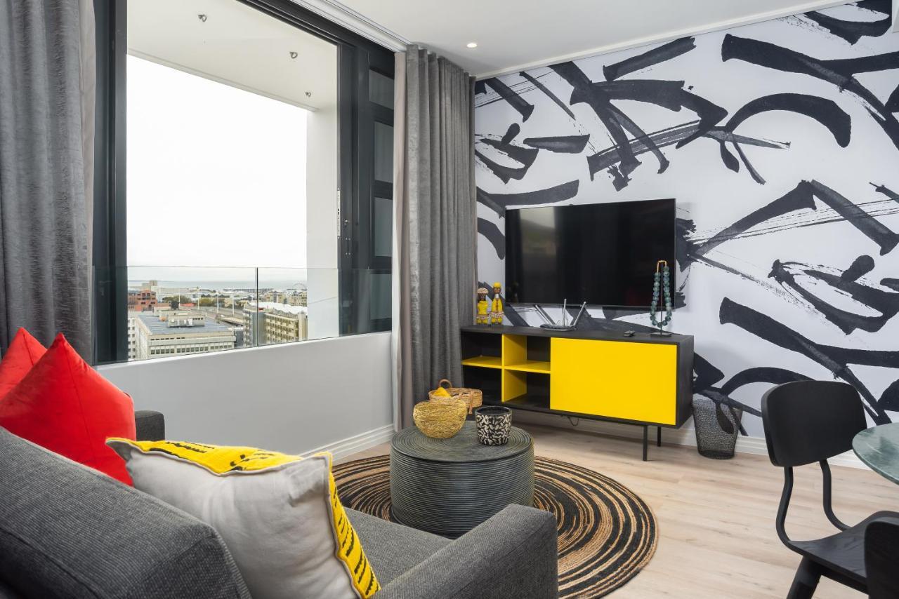 16 On Bree Luxury Apartments ケープタウン エクステリア 写真