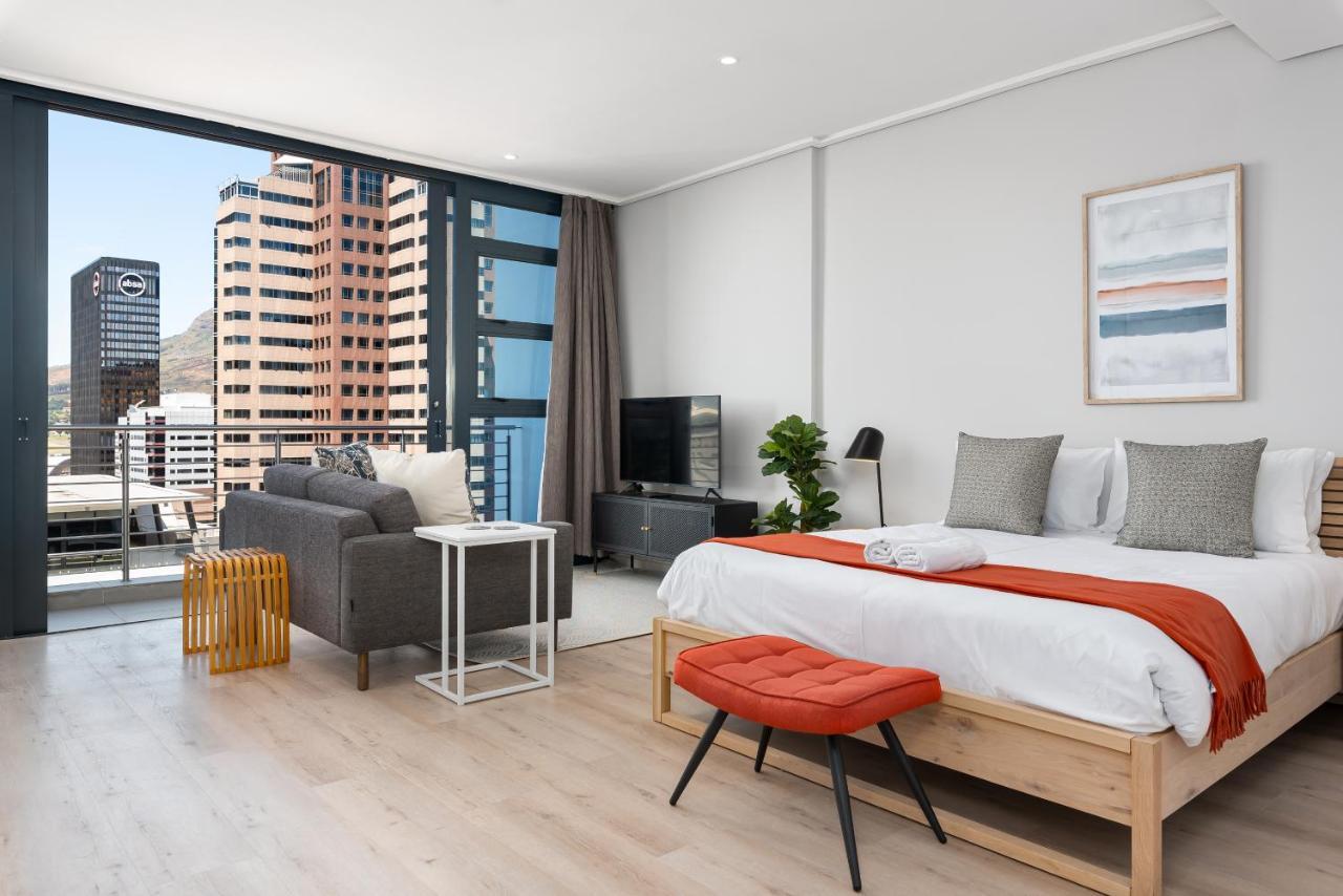 16 On Bree Luxury Apartments ケープタウン エクステリア 写真