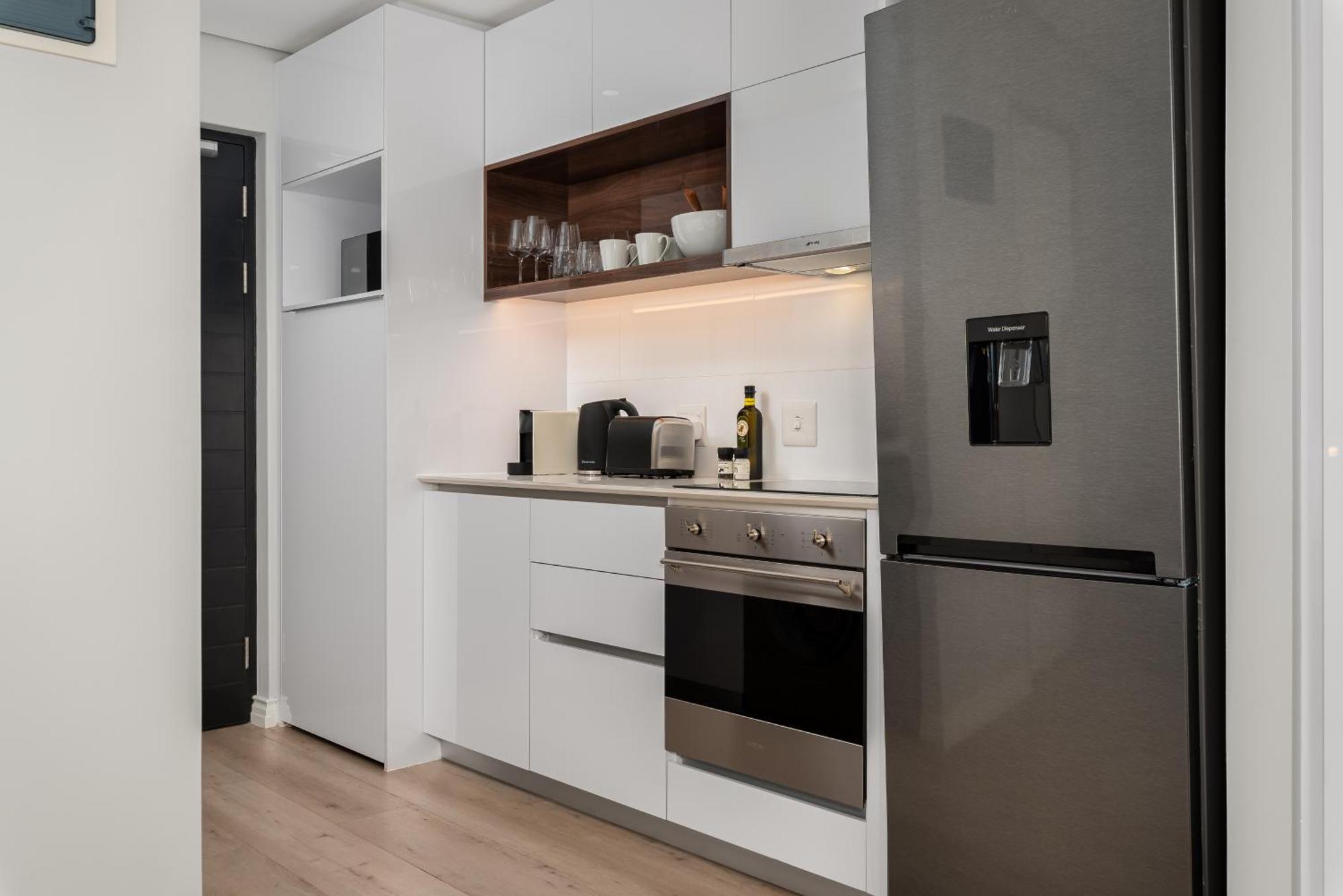 16 On Bree Luxury Apartments ケープタウン エクステリア 写真