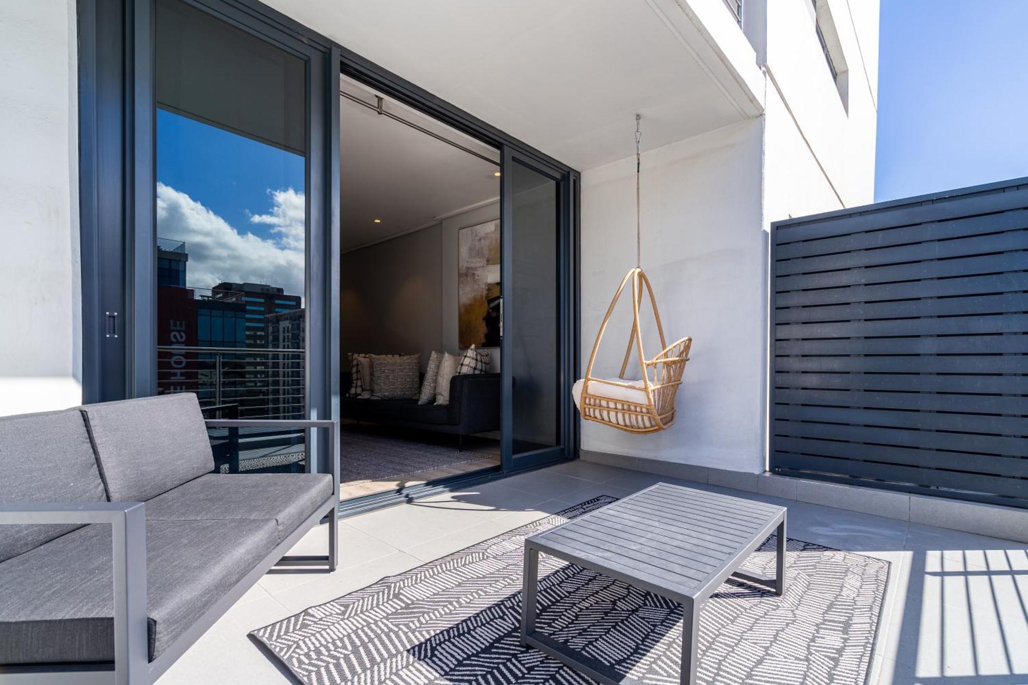 16 On Bree Luxury Apartments ケープタウン エクステリア 写真